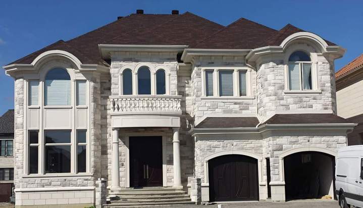 création de pierre architecturale sur mesure Grand Montréal